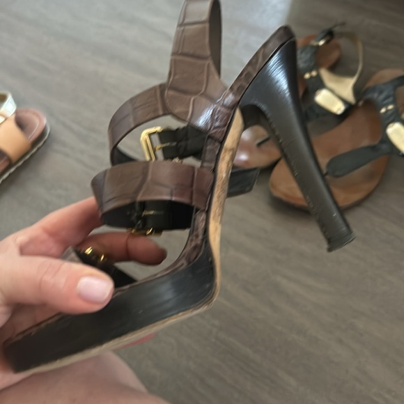 Michael kors bundle. 3 pairs. All leather. - Picture 3 of 12